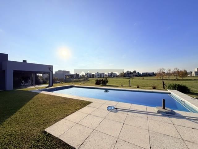 Casa en Venta en Presidente Peron, G.B.A. Zona Sur