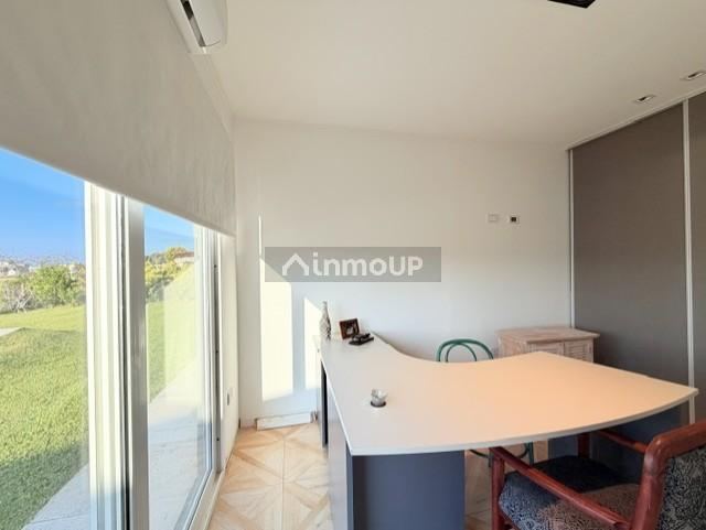 Casa en Venta en Presidente Peron, G.B.A. Zona Sur