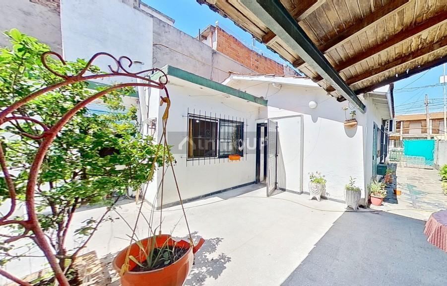 Casa en Venta en Moron, G.B.A. Zona Oeste