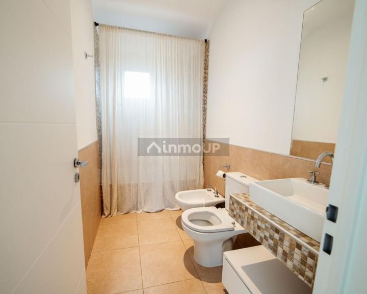Casa en Venta en Pilar, G.B.A. Zona Norte