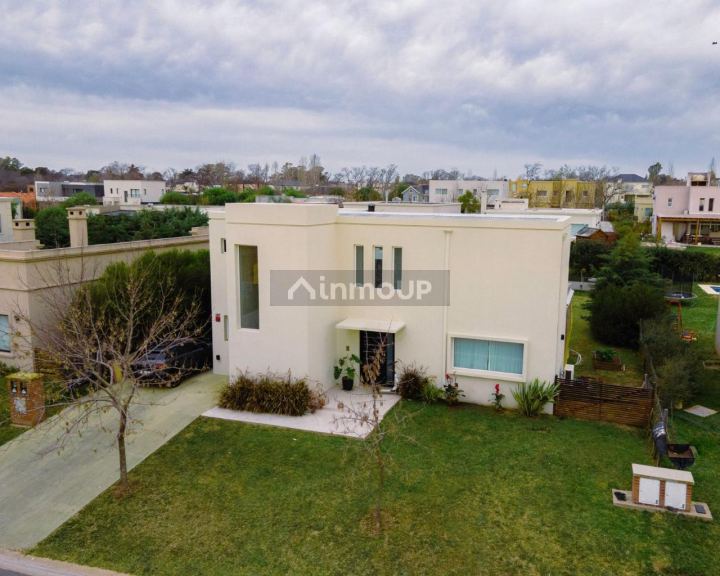Casa en Venta en Pilar, G.B.A. Zona Norte