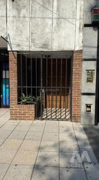 Avellaneda Alsina  al 700
