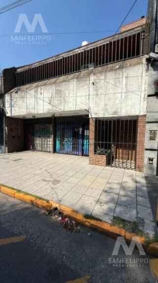 Avellaneda Alsina  al 700
