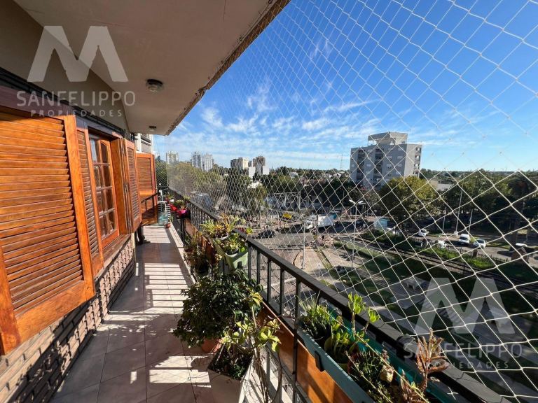 Avellaneda Ramon Franco al 6200