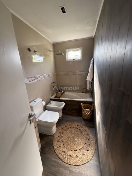 Casa en Venta en Guaymallen, Mendoza