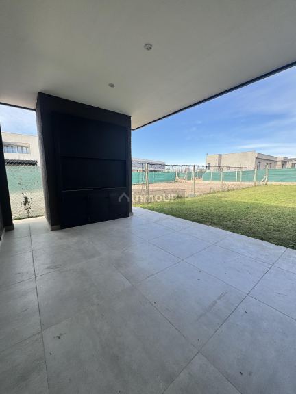 Casa en Venta en Lujan de Cuyo, Mendoza - USD 290.000 | Inmoup - 22