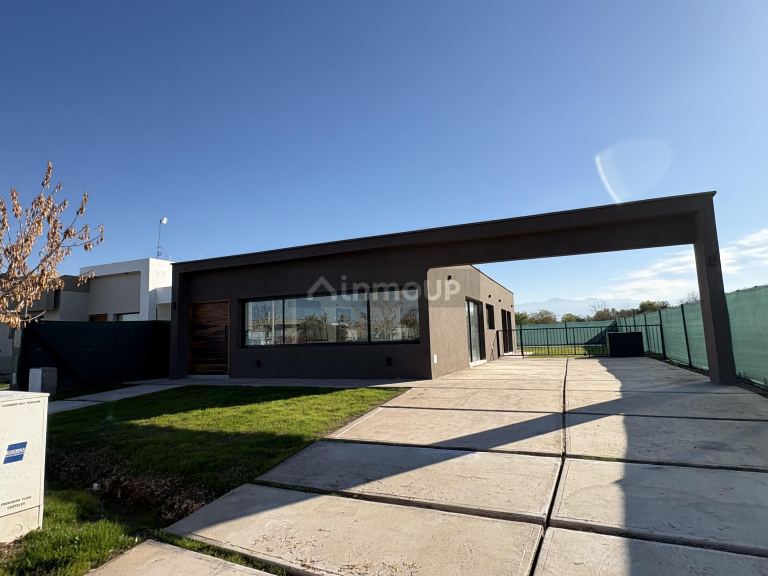 Casa en Venta en Maipu, Mendoza