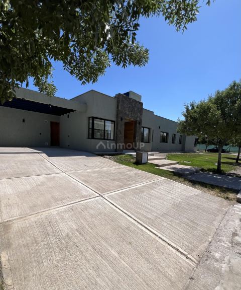 Casa en Venta en Maipu, Mendoza