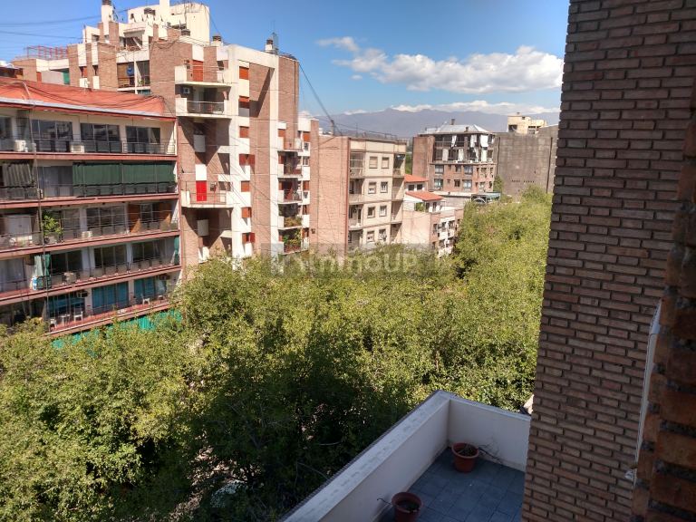 Departamento en Alquiler en Capital, Mendoza