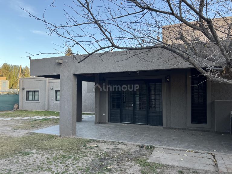 Casa en Venta en Guaymallen, Mendoza