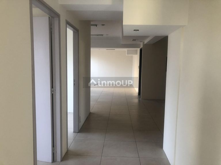 Oficina en Venta en Capital, Mendoza