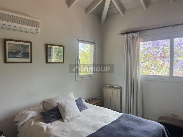 Casa en Venta en Guaymallen, Mendoza
