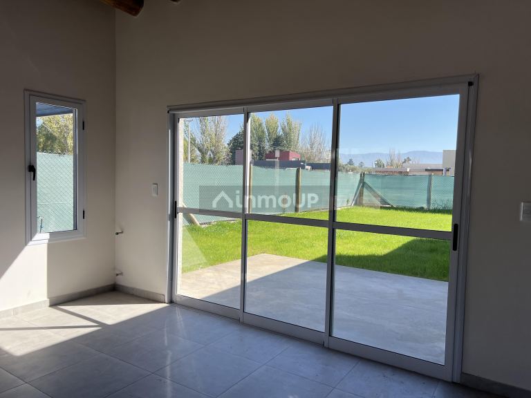 Casa en Venta en Maipu, Mendoza