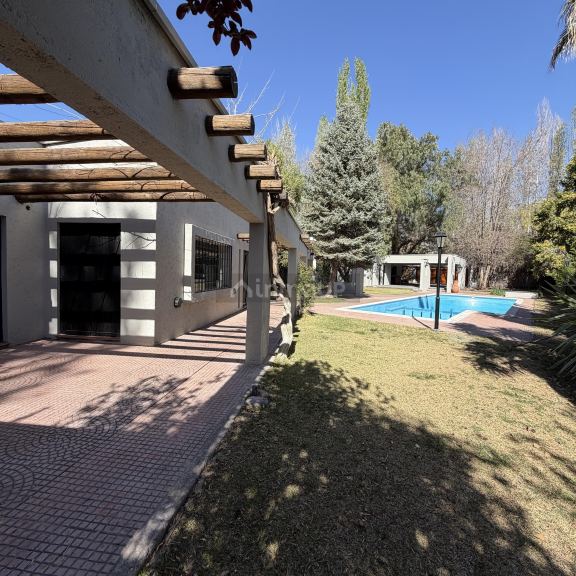 Casa en Venta en Lujan de Cuyo, Mendoza