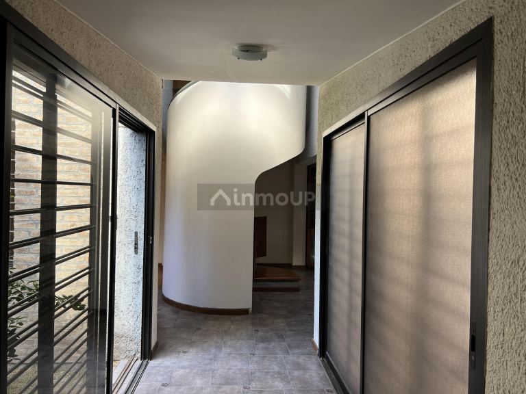 Oficina en Alquiler en Guaymallen, Mendoza