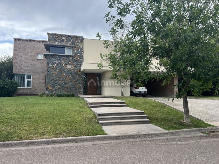 Casa en Venta en Lujan de Cuyo, Mendoza