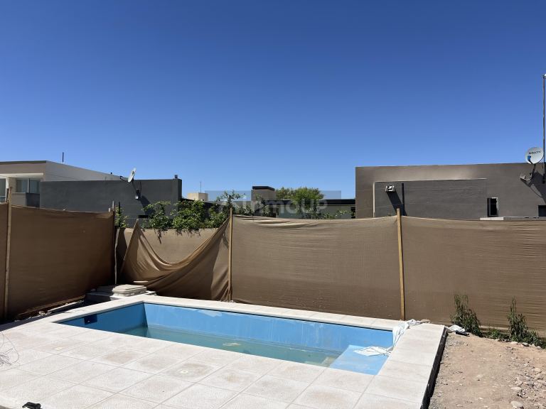 Casa en Venta en Maipu, Mendoza