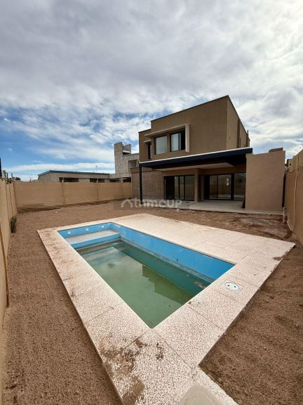 Casa en Venta en Maipu, Mendoza