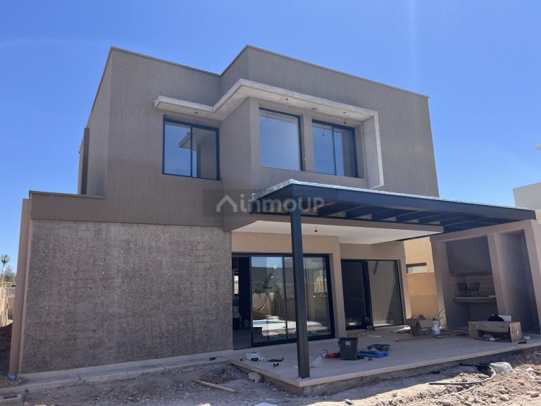 Casa en Venta en Maipu, Mendoza