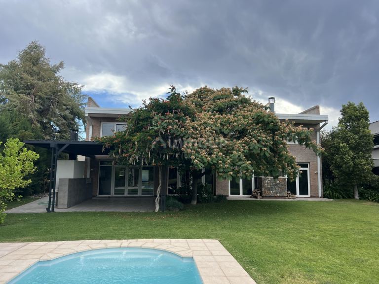 Casa en Alquiler en Lujan de Cuyo, Mendoza