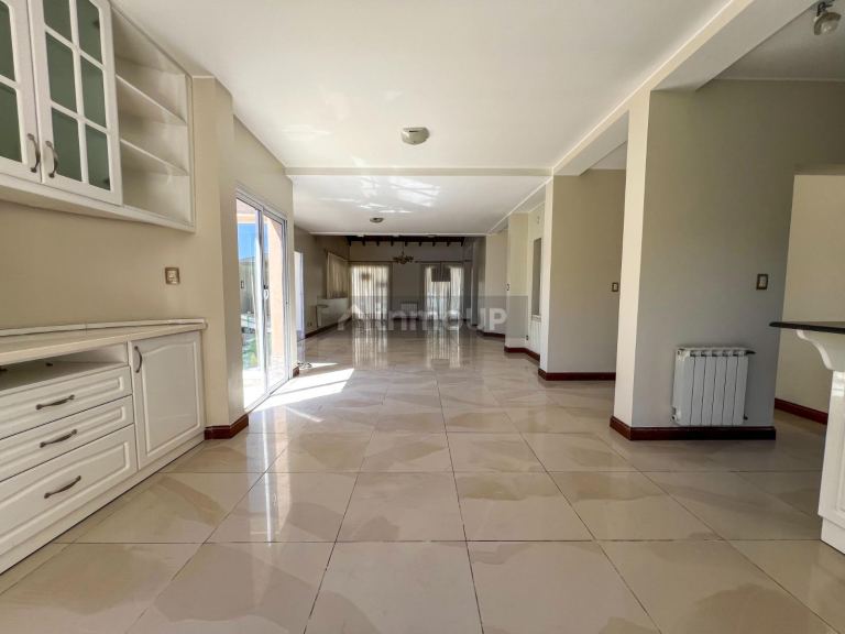 Casa en Venta en Godoy Cruz, Mendoza