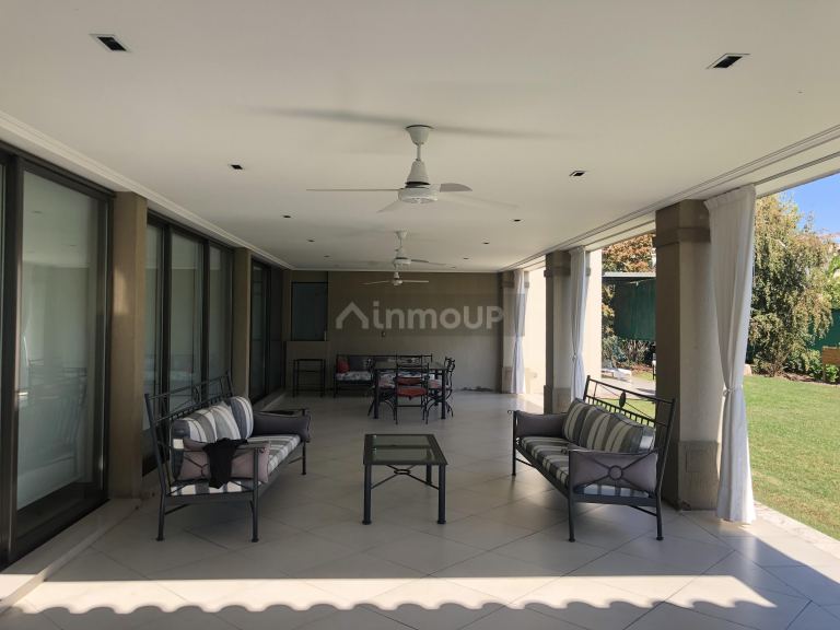 Casa en Venta en Guaymallen, Mendoza