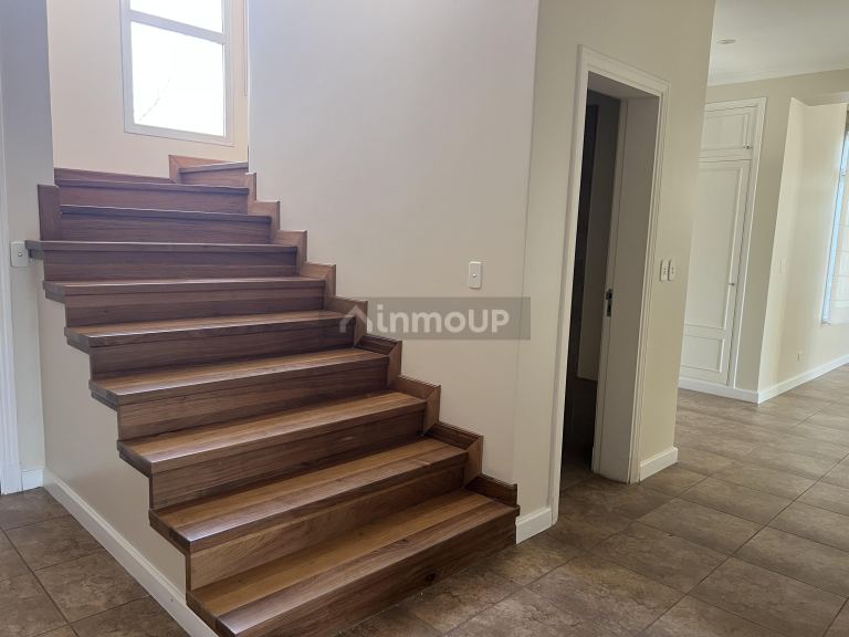 Casa en Alquiler en Lujan de Cuyo, Mendoza