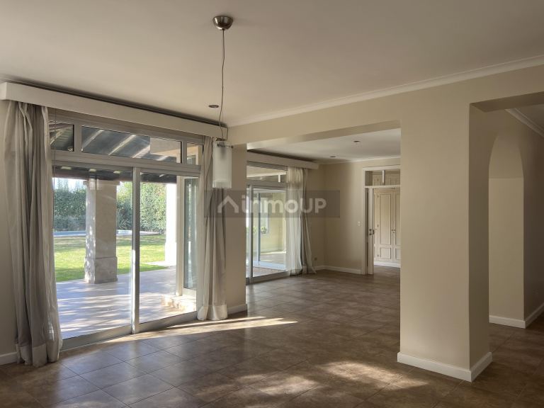 Casa en Alquiler en Lujan de Cuyo, Mendoza