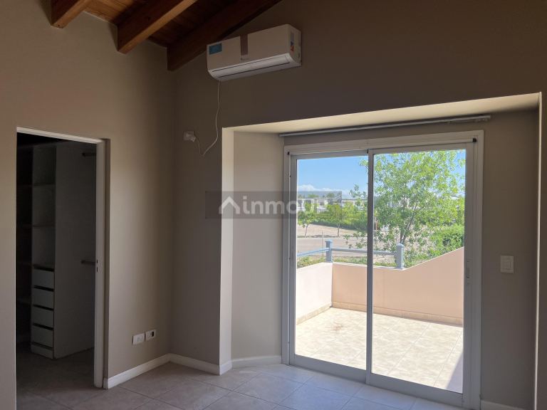 Casa en Alquiler en Lujan de Cuyo, Mendoza