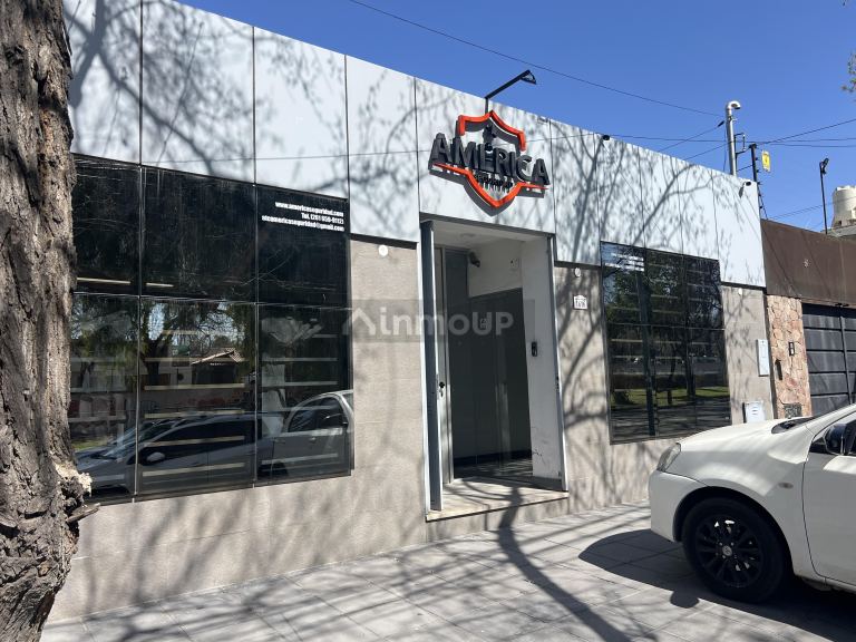 Oficina en Alquiler en Godoy Cruz, Mendoza