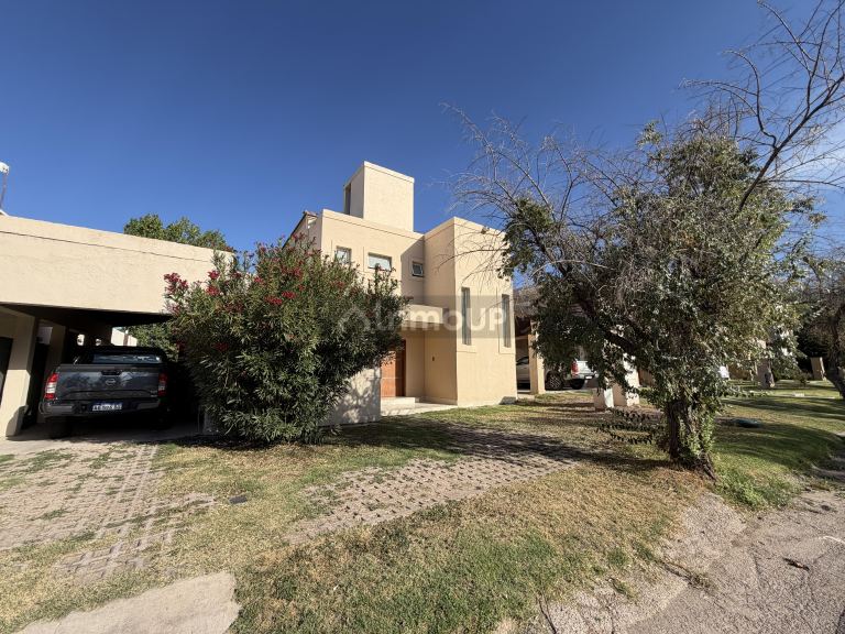 Casa en Venta en Lujan de Cuyo, Mendoza