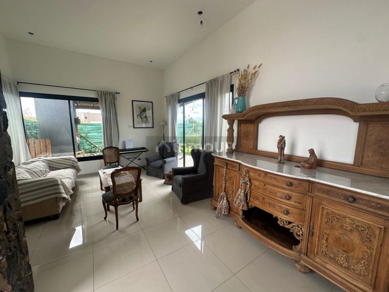Casa en Venta en Maipu, Mendoza