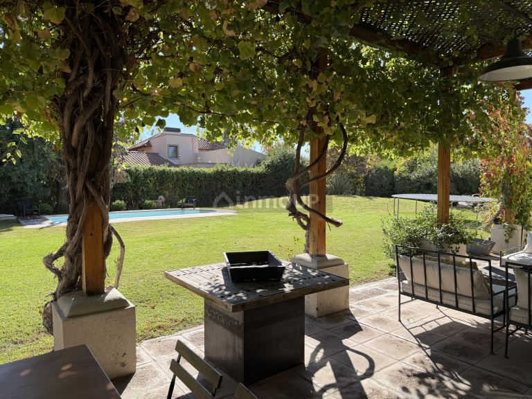 Casa en Venta en Lujan de Cuyo, Mendoza