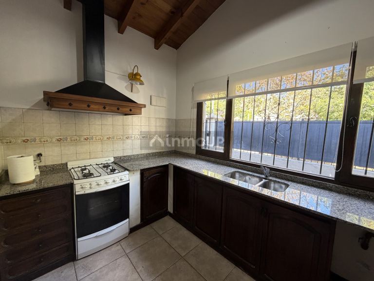 Casa en Alquiler en Lujan de Cuyo, Mendoza