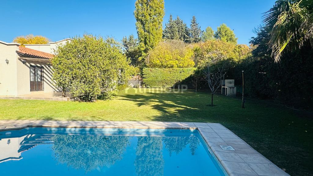 Casa en Alquiler en Lujan de Cuyo, Mendoza