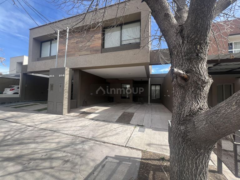 Casa en Alquiler en Lujan de Cuyo, Mendoza