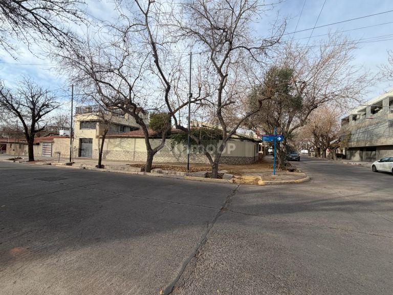 Casa en Alquiler en Godoy Cruz, Mendoza