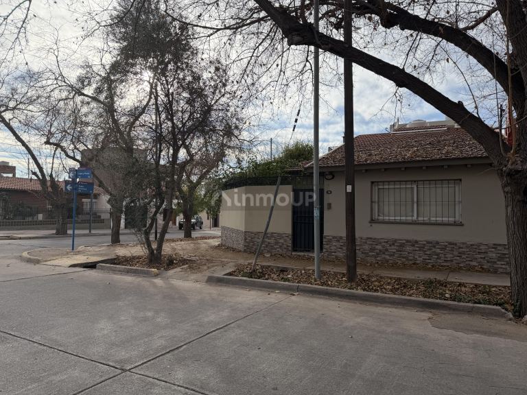 Casa en Alquiler en Godoy Cruz, Mendoza