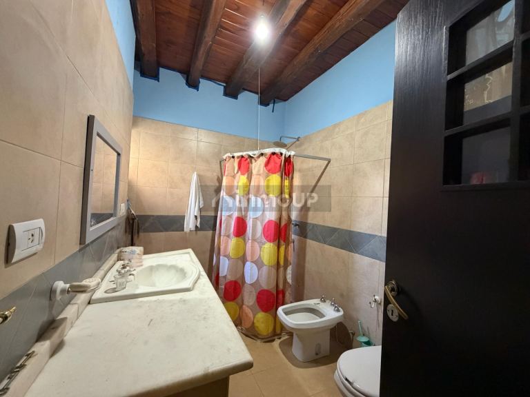 Casa en Venta en Guaymallen, Mendoza - USD 190.000 | Inmoup - 18