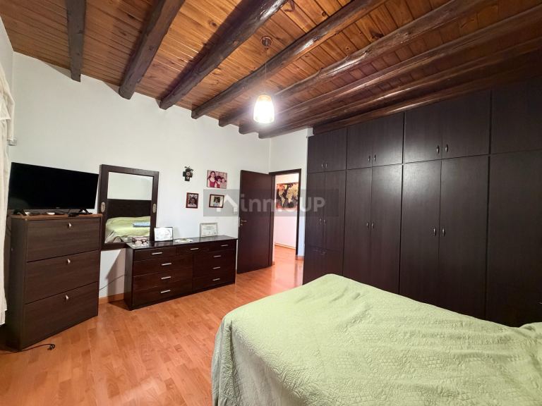 Casa en Venta en Guaymallen, Mendoza - USD 190.000 | Inmoup - 17