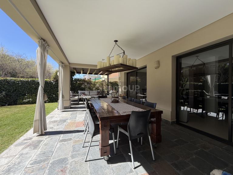 Casa en Venta en Guaymallen, Mendoza - USD 450.000 | Inmoup - 14