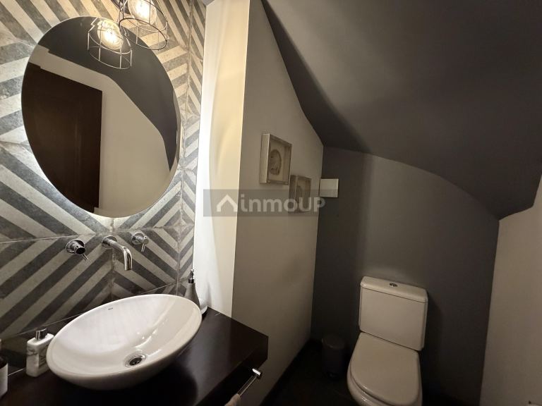 Casa en Alquiler en Guaymallen, Mendoza - USD 2.100 | Inmoup - 8