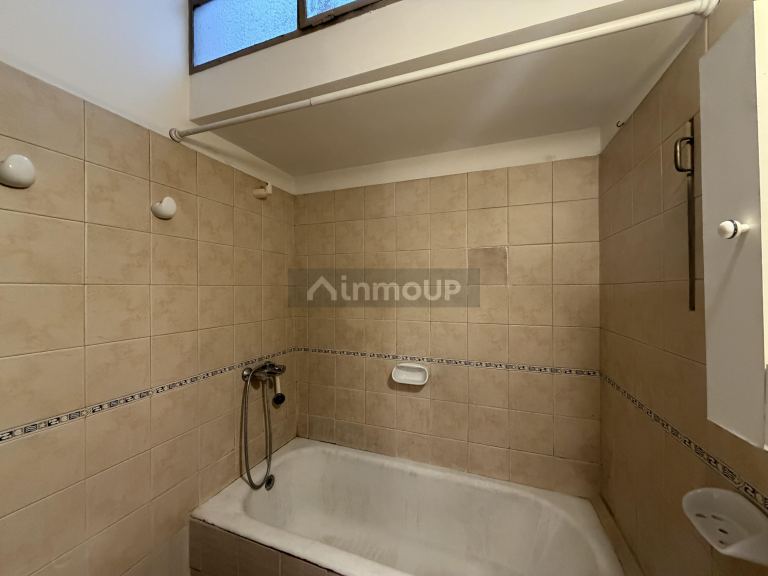 Casa en Venta en Capital, Mendoza - USD 115.000 | Inmoup - 20