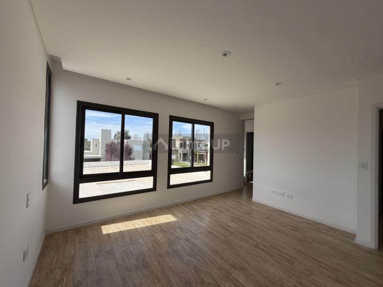 Casa en Venta en Lujan de Cuyo, Mendoza - USD 380.000 | Inmoup - 15