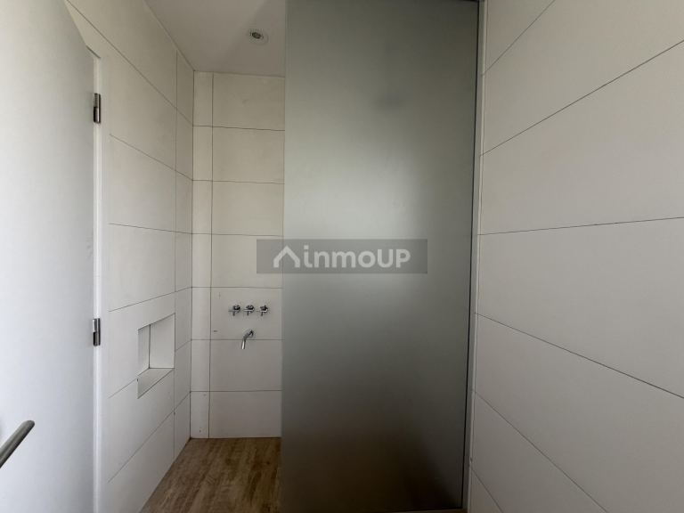 Casa en Venta en Lujan de Cuyo, Mendoza - USD 380.000 | Inmoup - 24