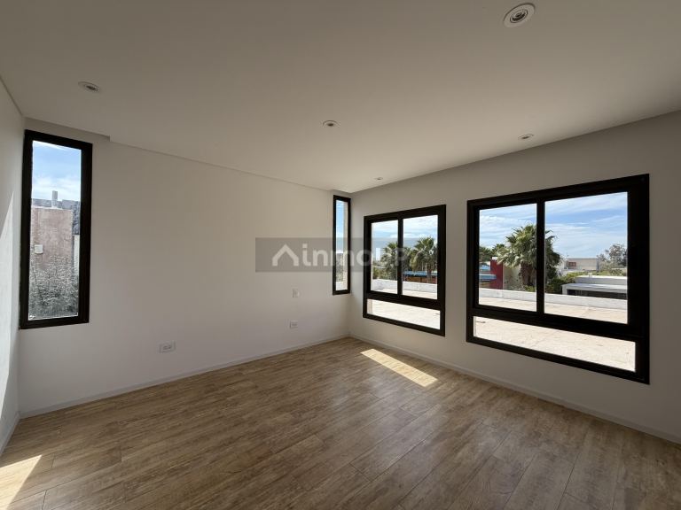 Casa en Venta en Lujan de Cuyo, Mendoza - USD 380.000 | Inmoup - 16