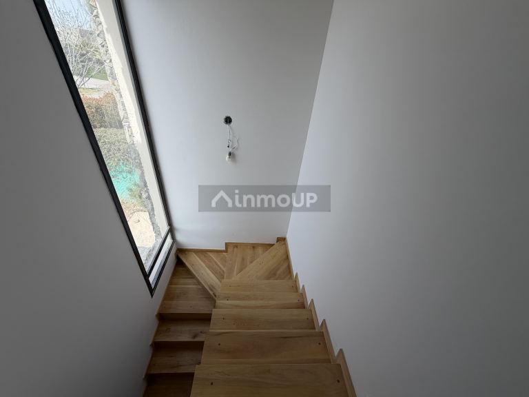 Casa en Venta en Lujan de Cuyo, Mendoza - USD 380.000 | Inmoup - 14