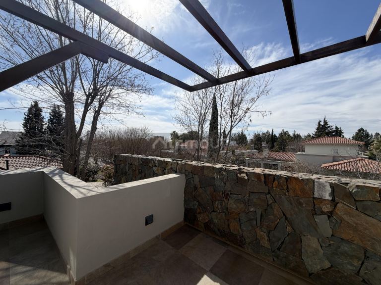Casa en Alquiler en Lujan de Cuyo, Mendoza - USD 3.200 | Inmoup - 17
