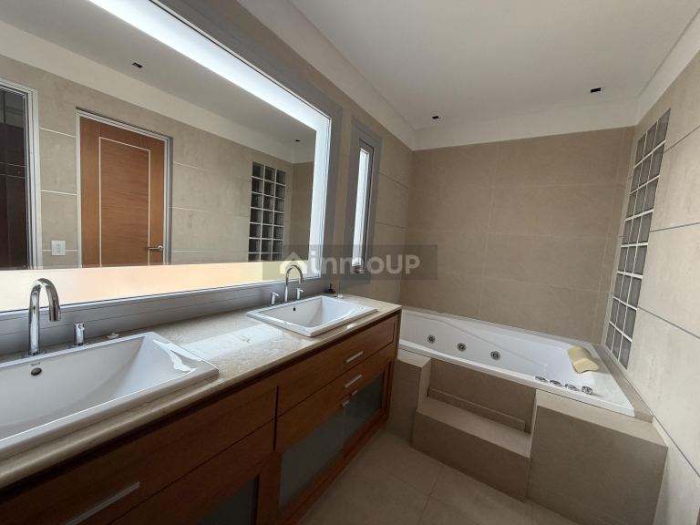 Casa en Alquiler en Lujan de Cuyo, Mendoza - USD 3.200 | Inmoup - 16