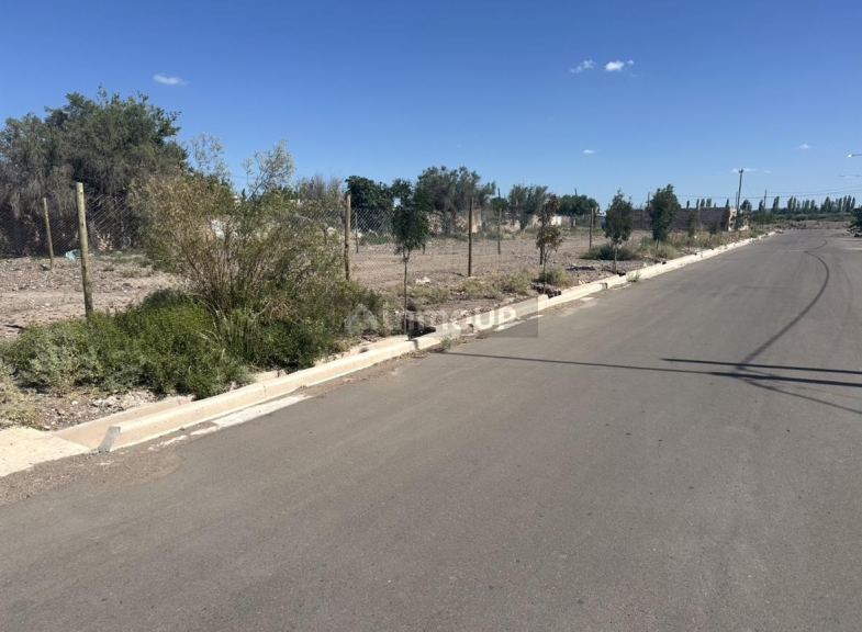 Lote en Venta en Maipu, Mendoza